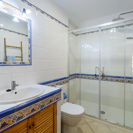 Lejlighed Renoviertes Mit Grosser Terrasse Albufeira