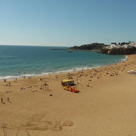 Renoviertes Mit Grosser Terrasse Apartament Albufeira